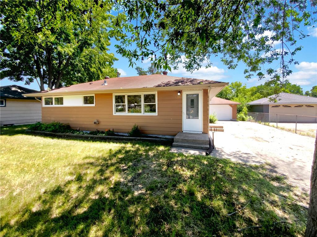 634 Grant Street Anoka MN 55303 6554172 image1