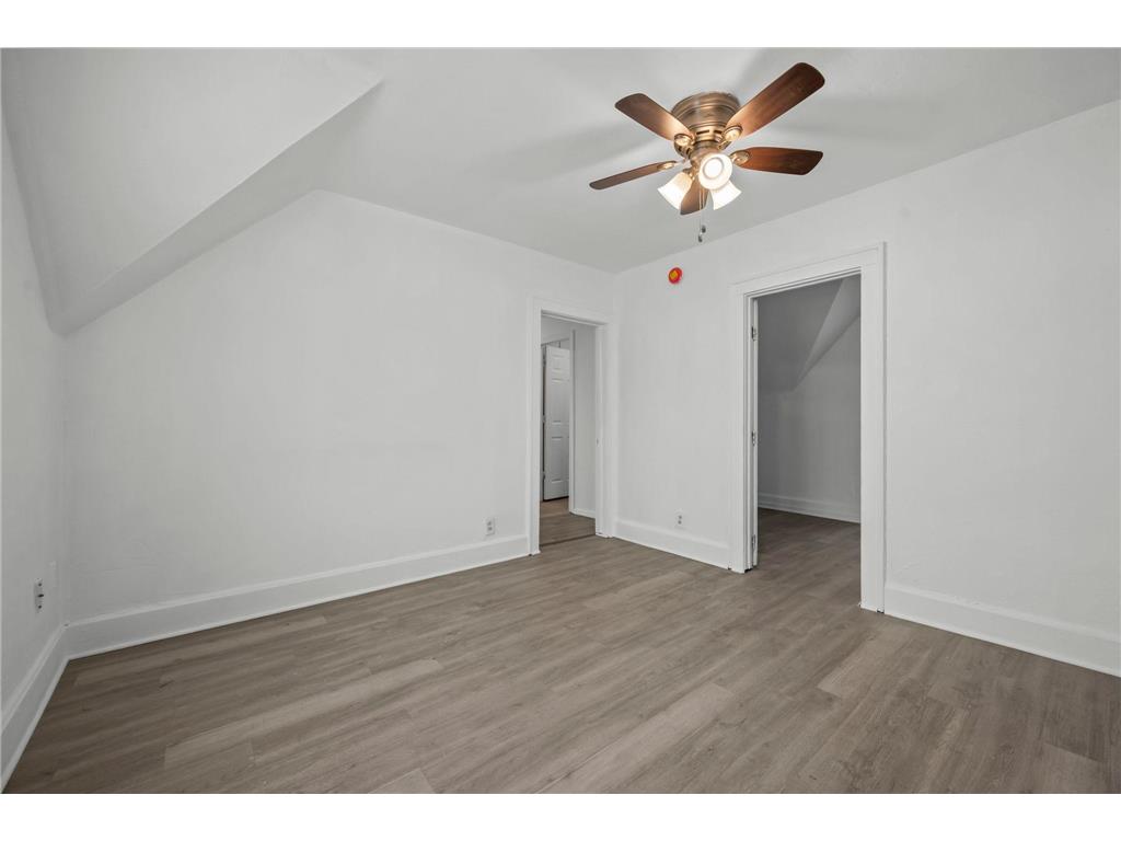 634 Van Buren Avenue Saint Paul MN 55104 7022178 image9