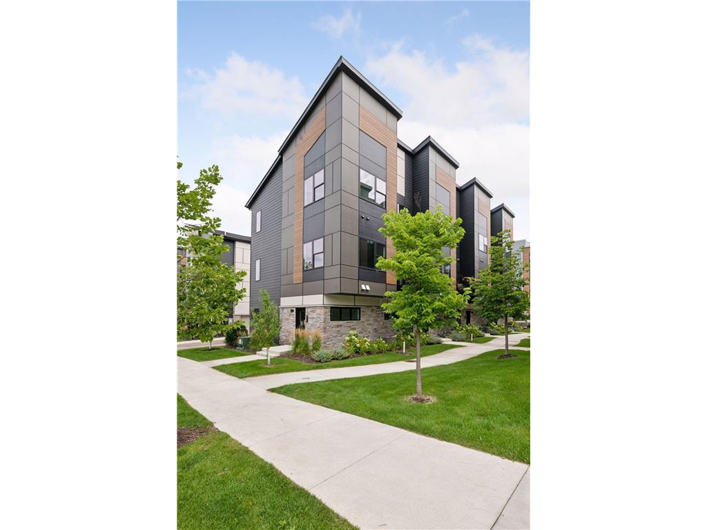 6341 16th Avenue S Richfield MN 55423 7052843 image2