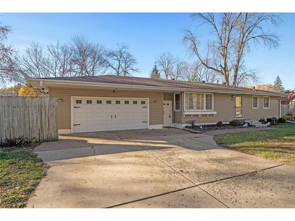 6341 Quebec Avenue N Brooklyn Park MN 55428 6630345 image1