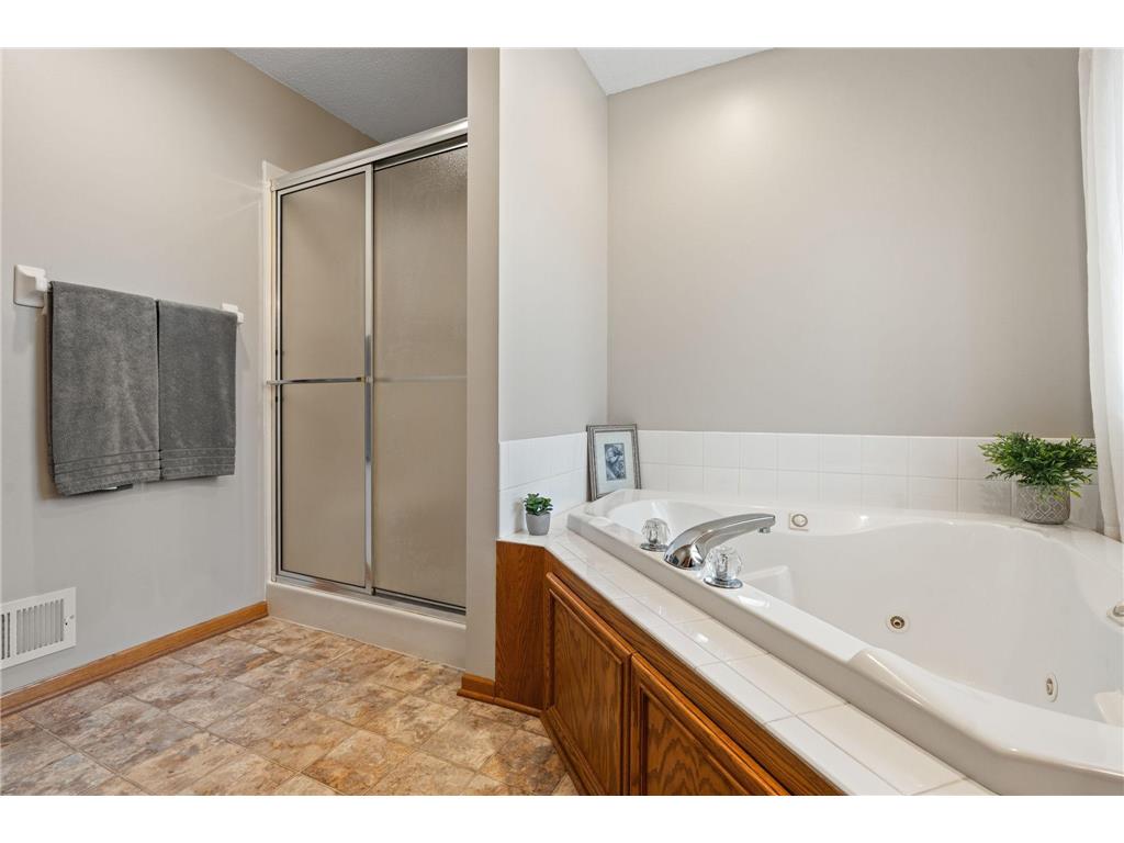 6345 Bailey Trail Inver Grove Heights MN 55077 7033022 image20