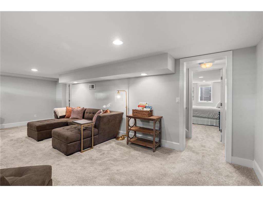 6345 Knox Avenue S Richfield MN 55423 7063500 image22