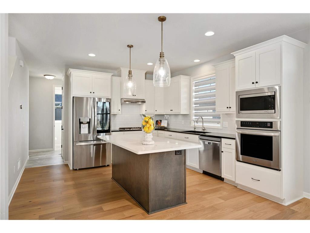 6348 Red Cedar Drive Chaska MN 55318 6670532 image1