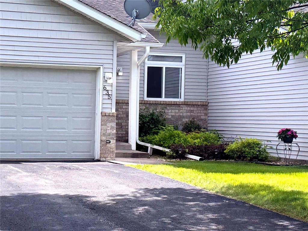 635 35th Street W Hastings MN 55033 6817569 image31