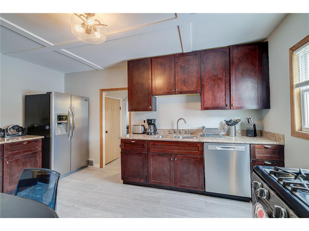 635 Canton Street Saint Paul MN 55102 7039216 image10