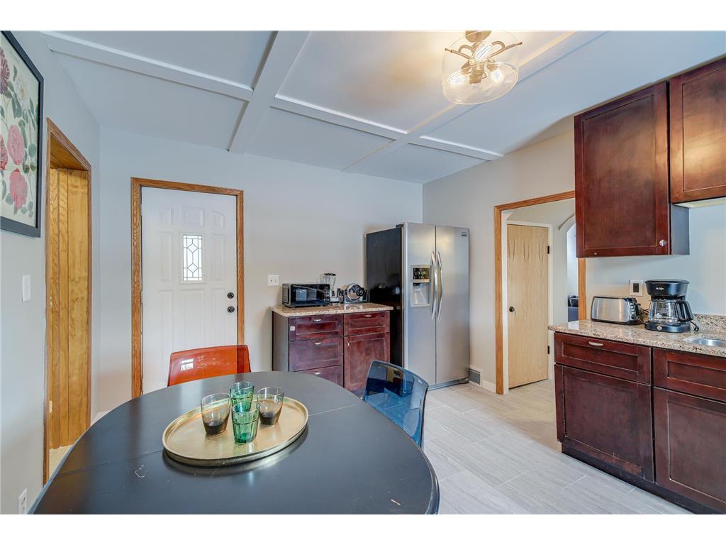 635 Canton Street Saint Paul MN 55102 7039216 image15