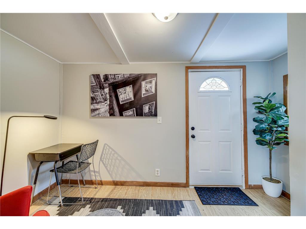 635 Canton Street Saint Paul MN 55102 7039216 image2