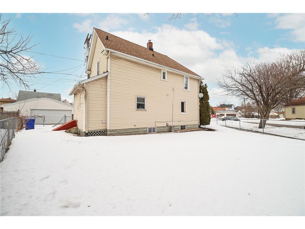 635 Canton Street Saint Paul MN 55102 7039216 image47