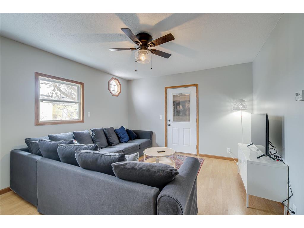 635 Canton Street Saint Paul MN 55102 7039216 image5