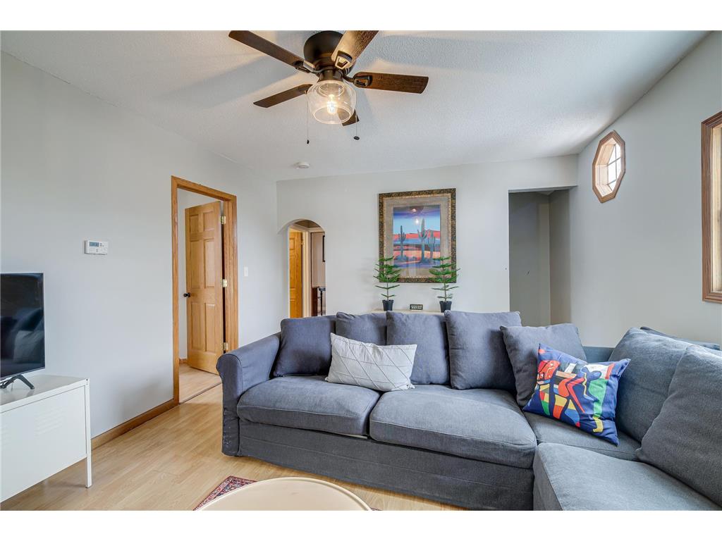 635 Canton Street Saint Paul MN 55102 7039216 image8