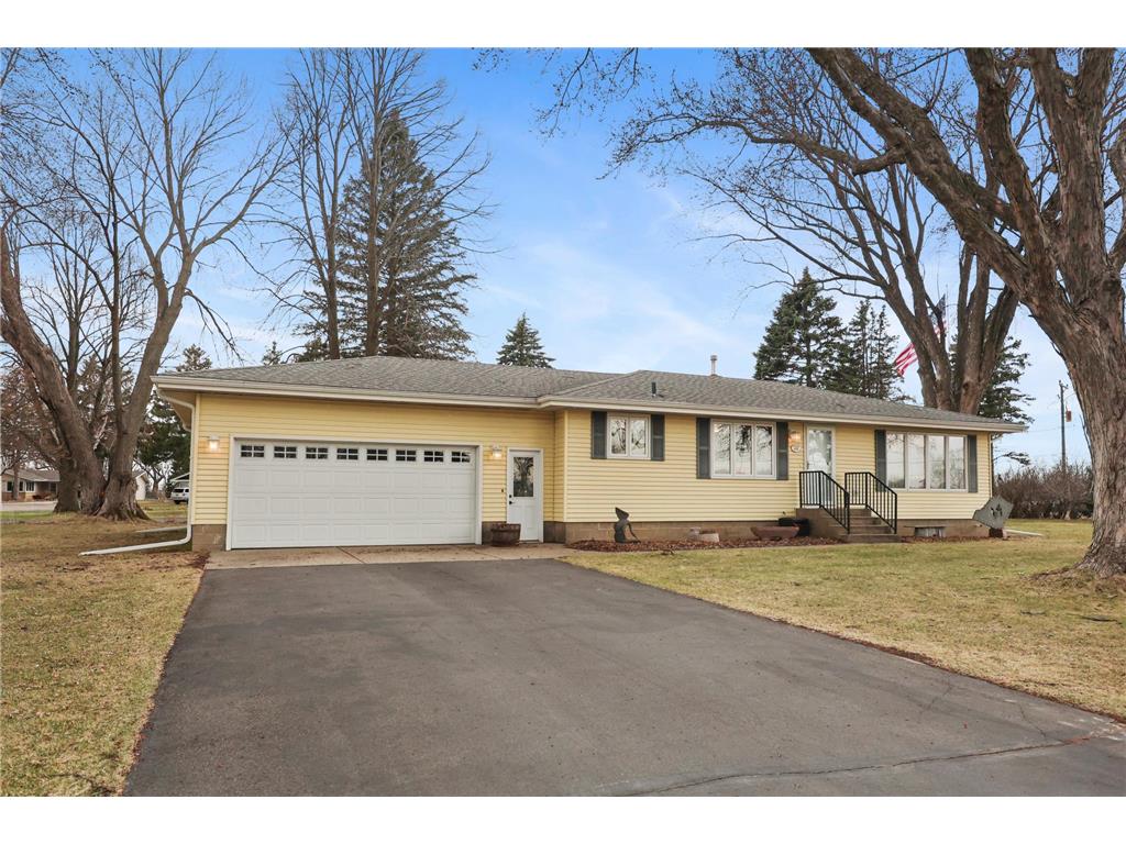 635 Edgemont Drive NE Saint Cloud MN 56304 7042601 image1