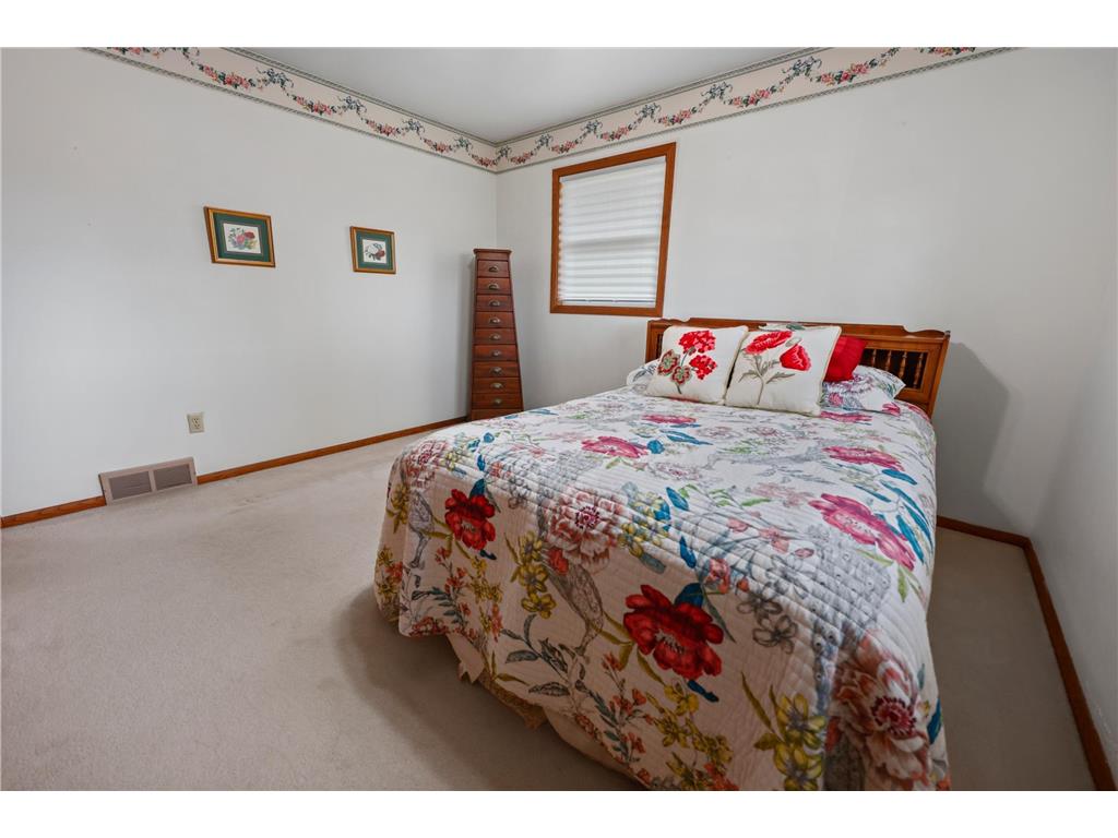 635 Edgemont Drive NE Saint Cloud MN 56304 7042601 image17