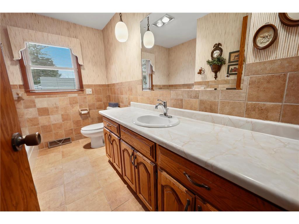 635 Edgemont Drive NE Saint Cloud MN 56304 7042601 image18