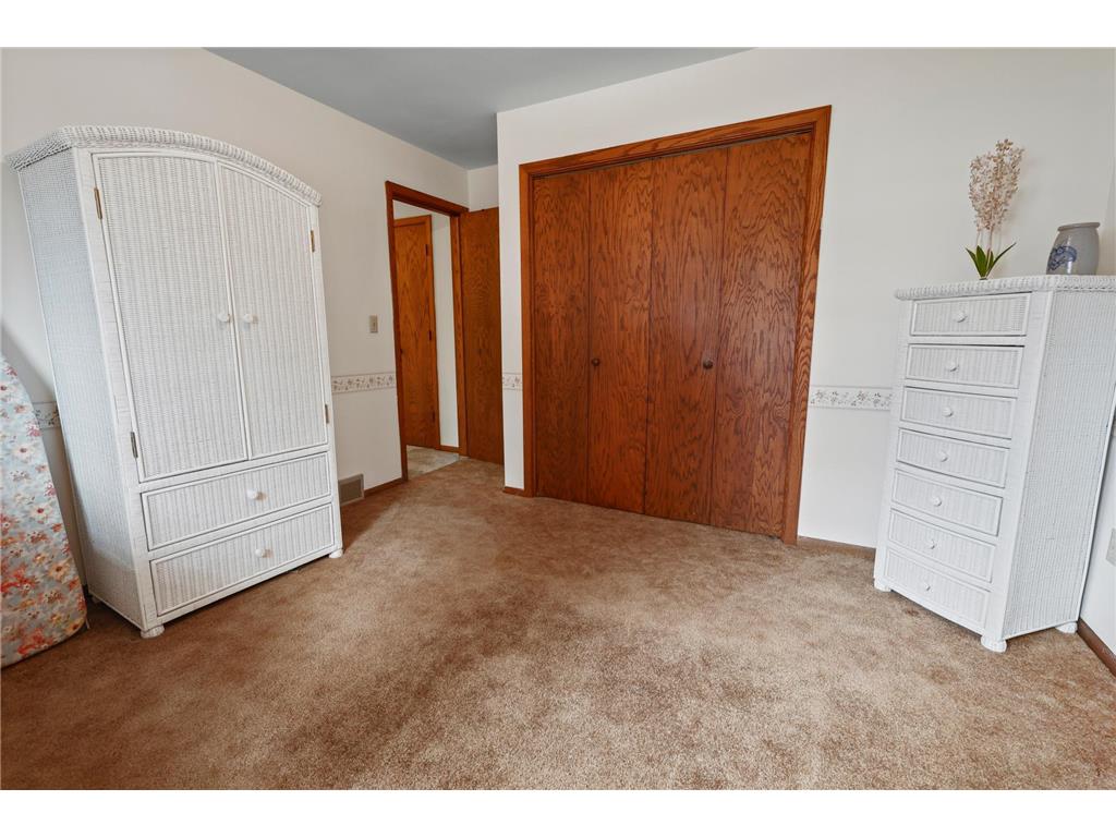 635 Edgemont Drive NE Saint Cloud MN 56304 7042601 image24