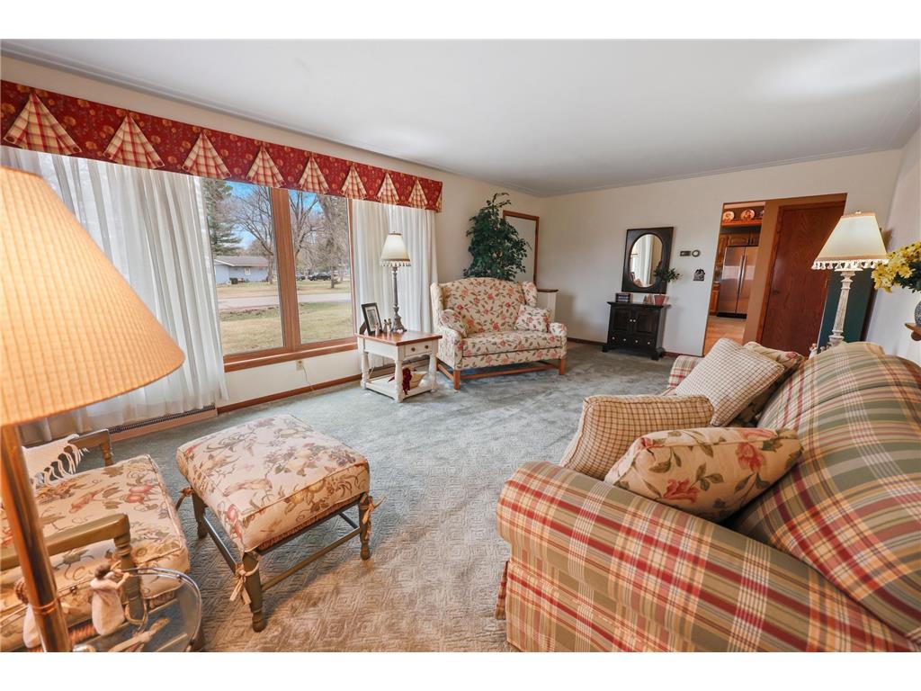 635 Edgemont Drive NE Saint Cloud MN 56304 7042601 image8