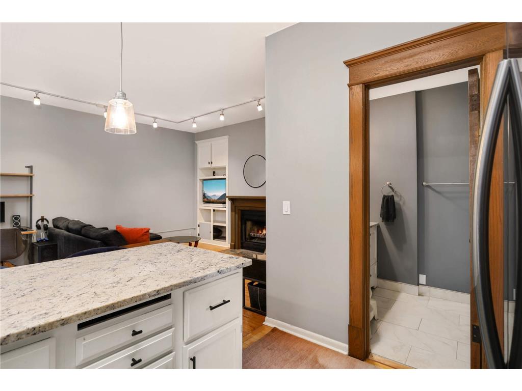 635 Grand Avenue #4 Saint Paul MN 55105 6781816 image16