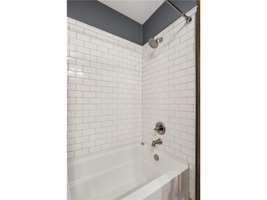 635 Grand Avenue #4 Saint Paul MN 55105 6781816 image23