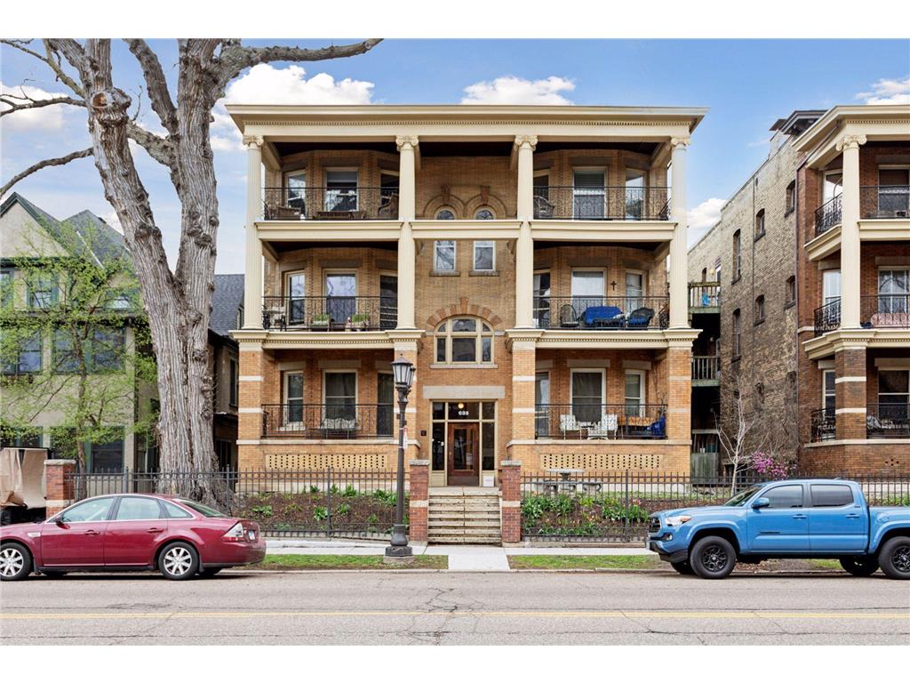 635 Grand Avenue #A Saint Paul MN 55105 7056286 image1