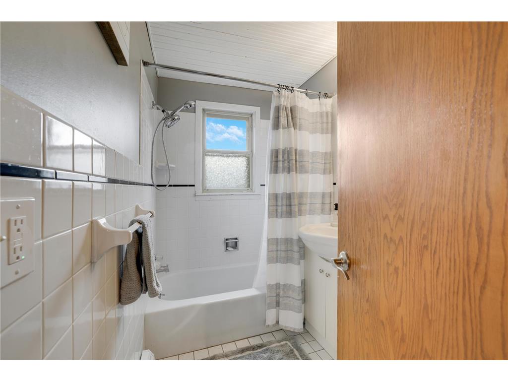 635 Harmony Lane SW Hutchinson MN 55350 - Otter 6819757 image29