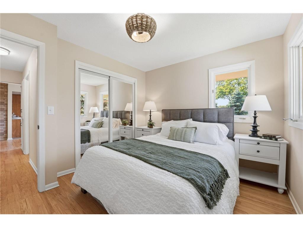 635 Iona Lane Roseville MN 55113 7089960 image19