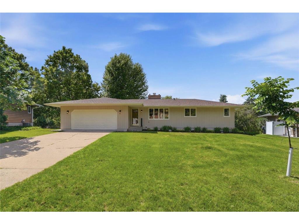 635 Iona Lane Roseville MN 55113 7089960 image3