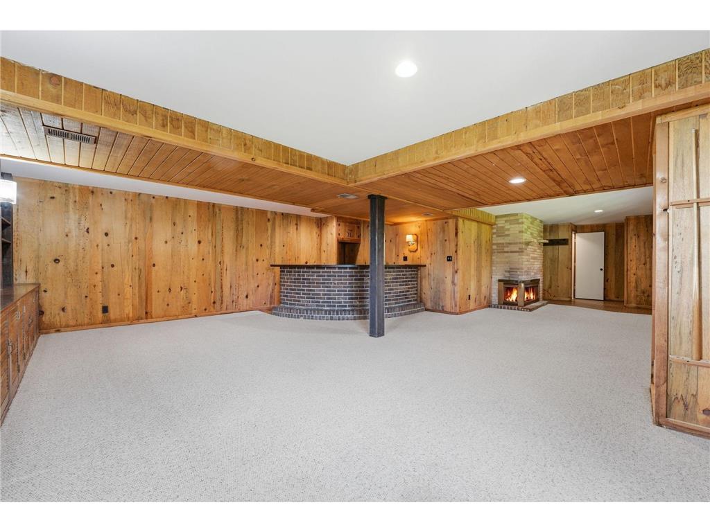 635 Iona Lane Roseville MN 55113 7089960 image30