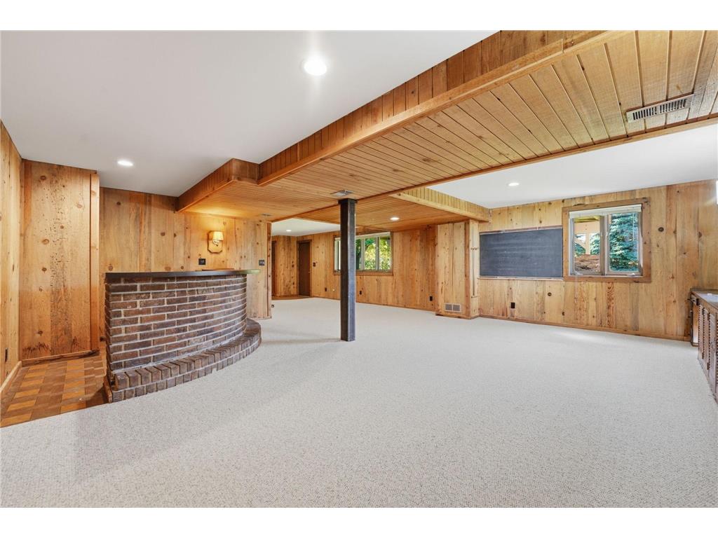 635 Iona Lane Roseville MN 55113 7089960 image31