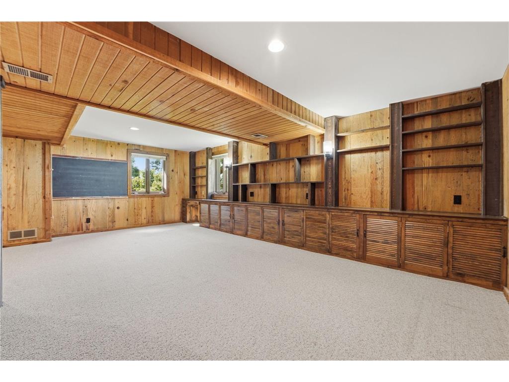 635 Iona Lane Roseville MN 55113 7089960 image32