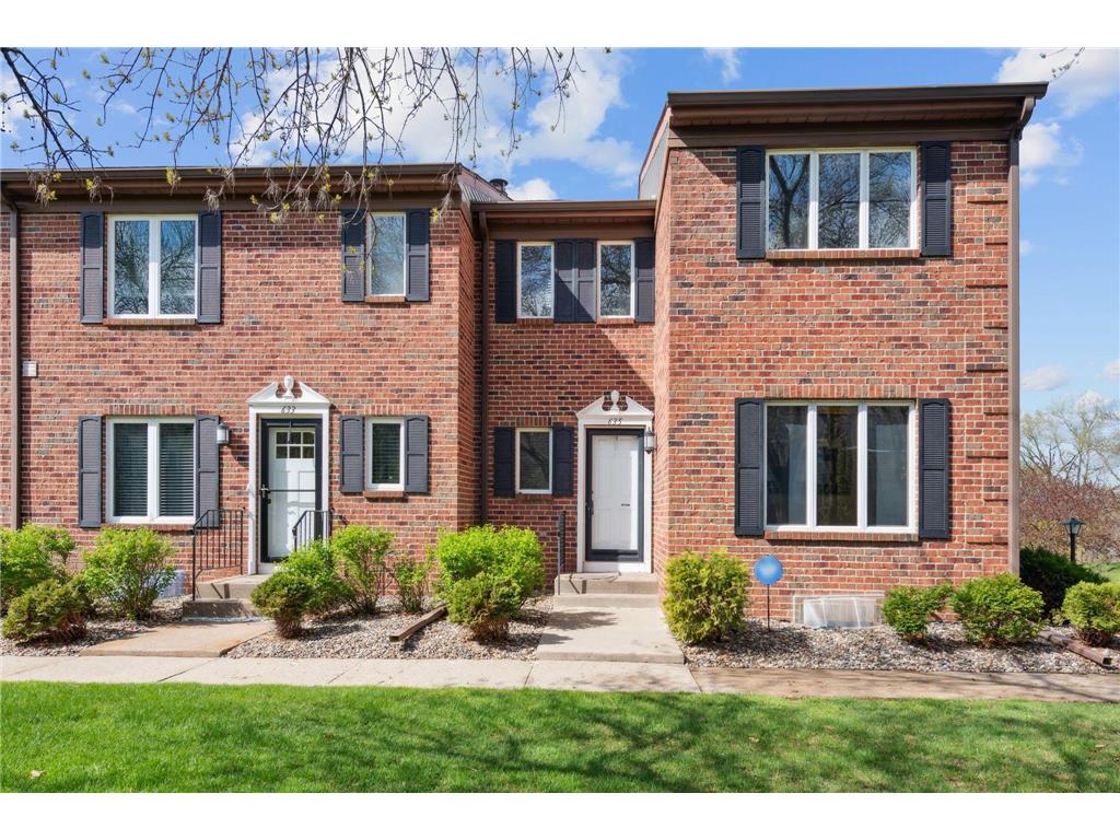 635 Maple Park Drive Mendota Heights MN 55118 6513406 image1
