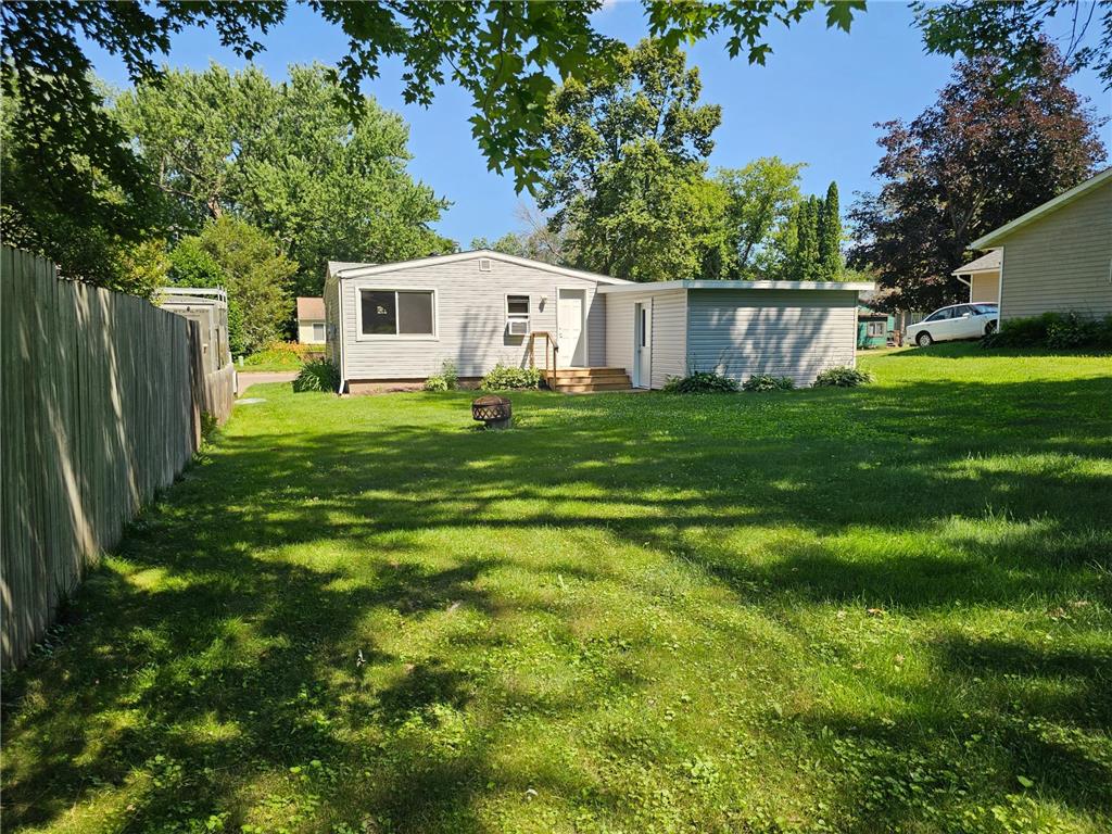 635 Park Avenue New Richmond WI 54017 7064151 image4