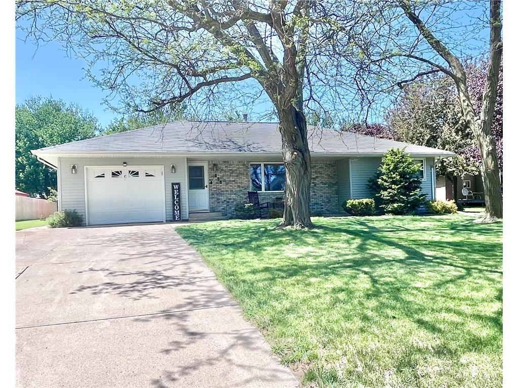 635 S Tyler Street Tyler MN 56178 6540794 image1