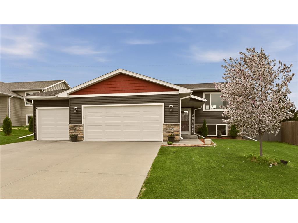 635 Strafford Drive Zumbrota MN 55992 7067913 image1