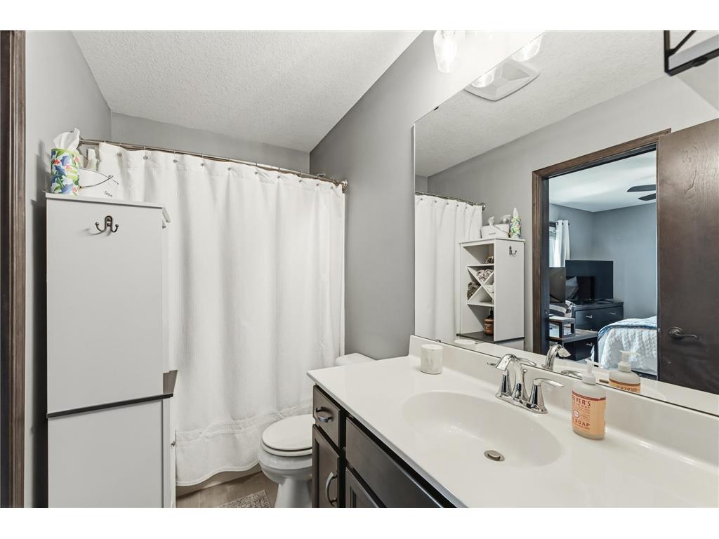 635 Strafford Drive Zumbrota MN 55992 7067913 image13