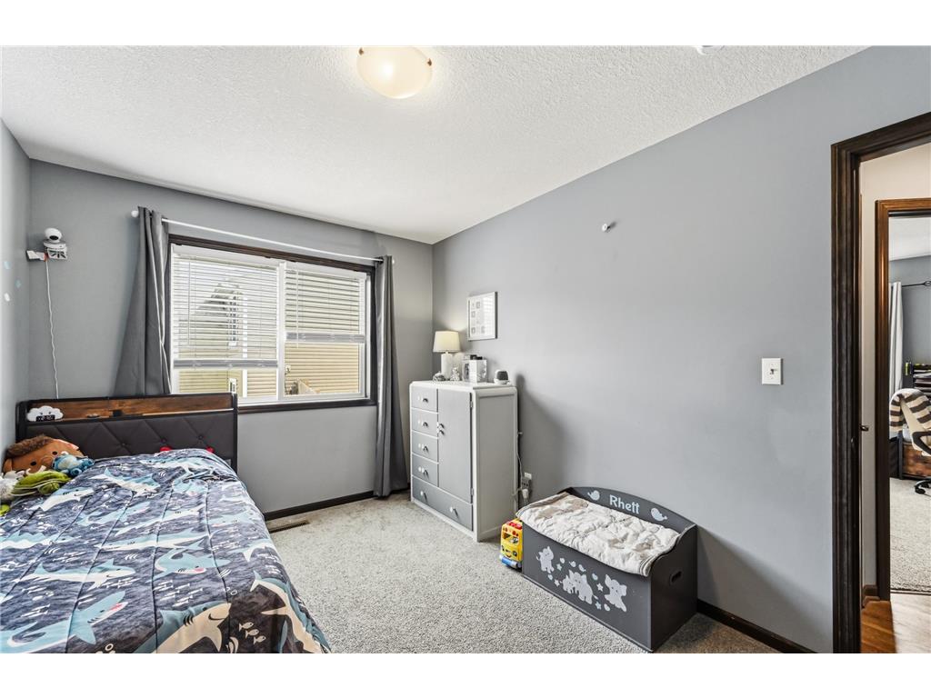 635 Strafford Drive Zumbrota MN 55992 7067913 image17