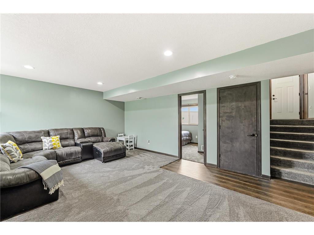 635 Strafford Drive Zumbrota MN 55992 7067913 image18