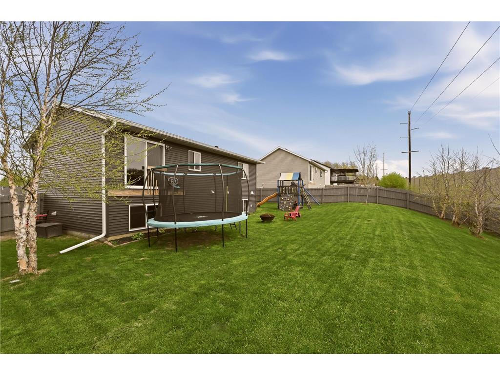 635 Strafford Drive Zumbrota MN 55992 7067913 image2