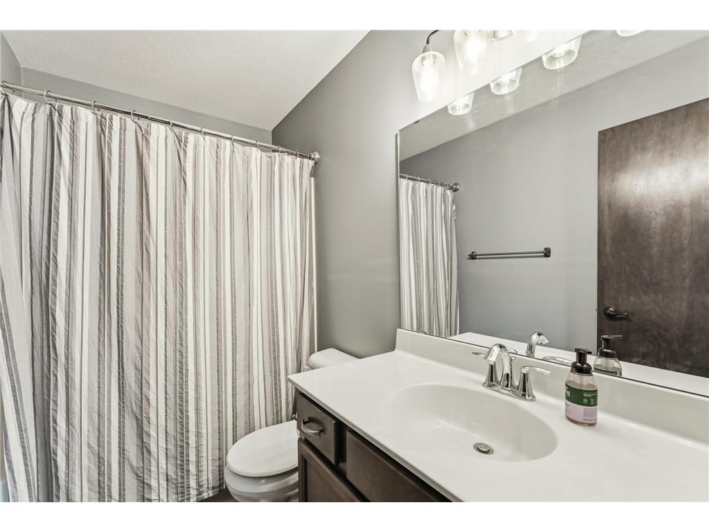 635 Strafford Drive Zumbrota MN 55992 7067913 image22