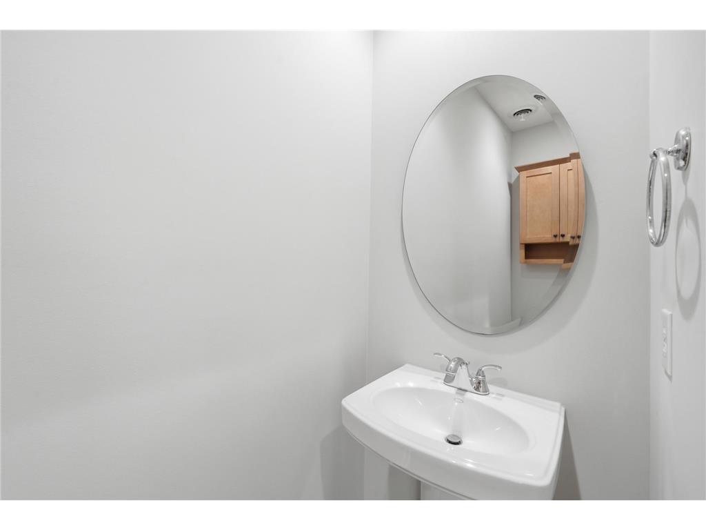 635 Willoughby Way W Minnetonka MN 55305 7081222 image16