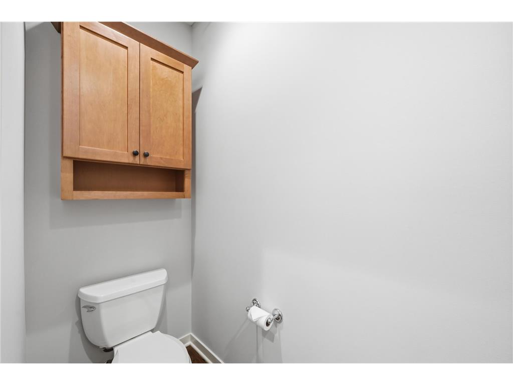 635 Willoughby Way W Minnetonka MN 55305 7081222 image17