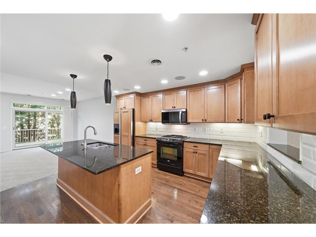 635 Willoughby Way W Minnetonka MN 55305 7081222 image3