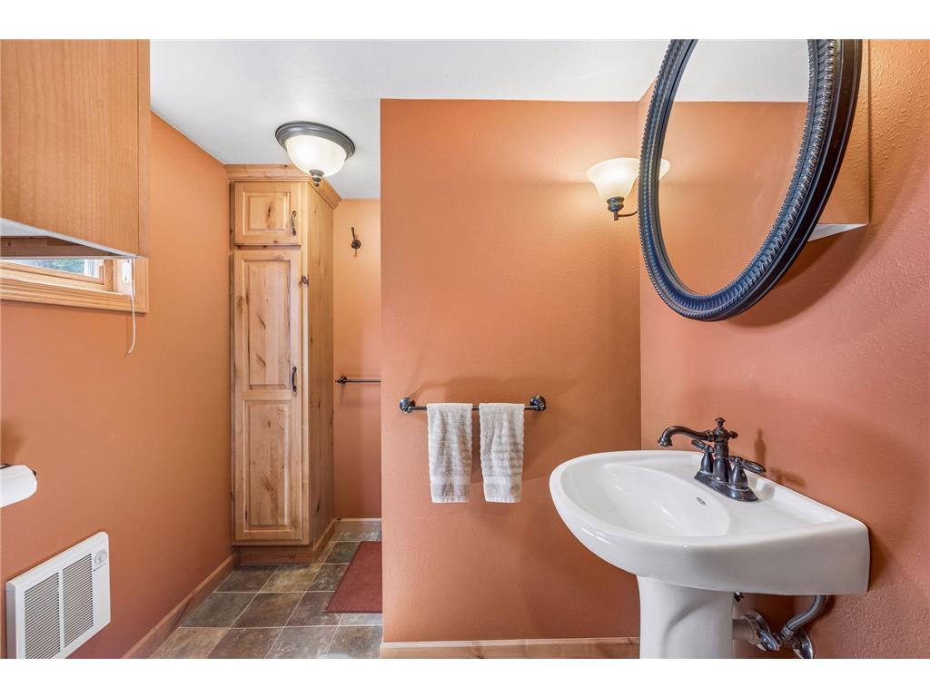6350 193rd Avenue NW Lake Andrew Twp MN 56279 - Norway 7088654 image17