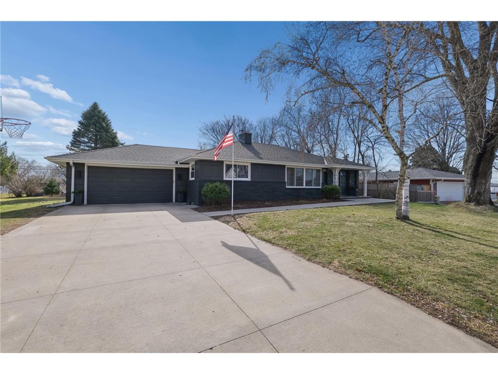 6351 Dogwood Avenue Chanhassen MN 55331 - Minnewashta 7047314 image4