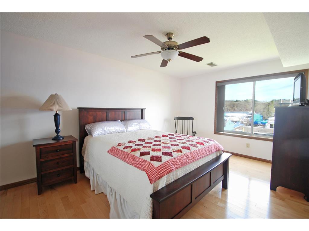 6351 Saint Croix Trail N #137 Oak Park Heights MN 55082 - St Croix River 7063823 image7