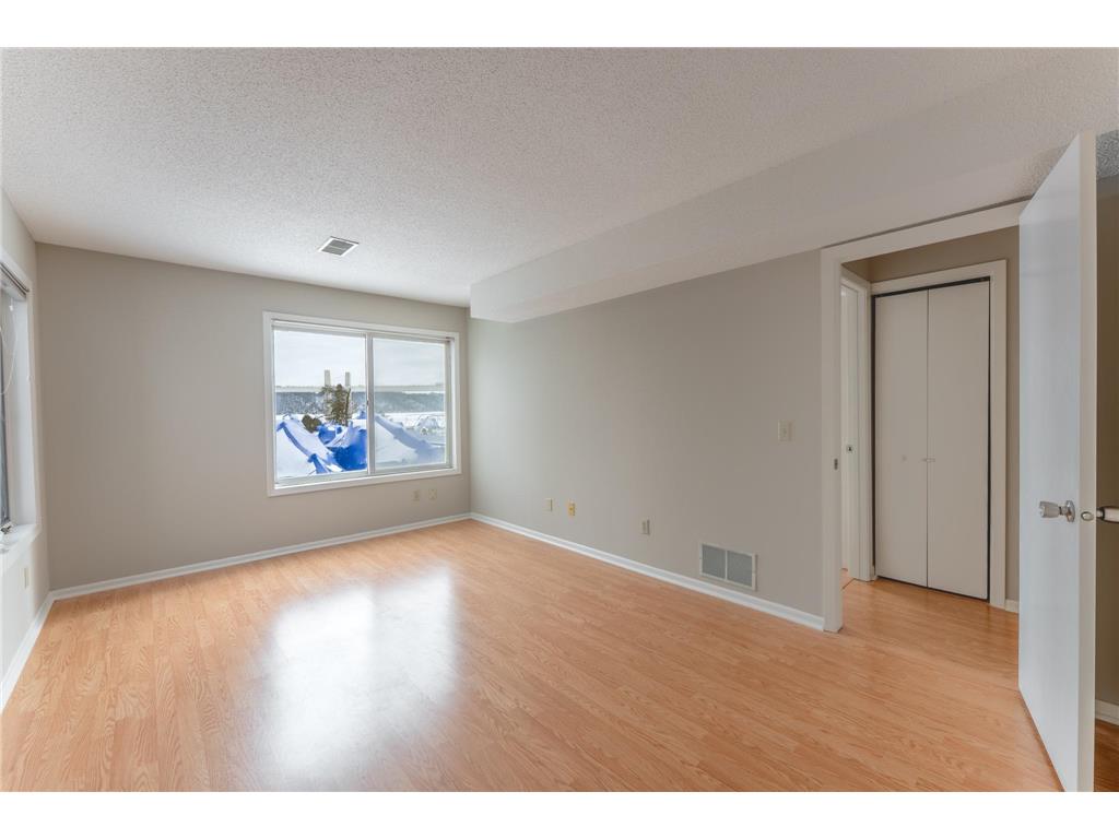 6351 Saint Croix Trail N #143 Oak Park Heights MN 55082 - St Croix River 7081504 image15