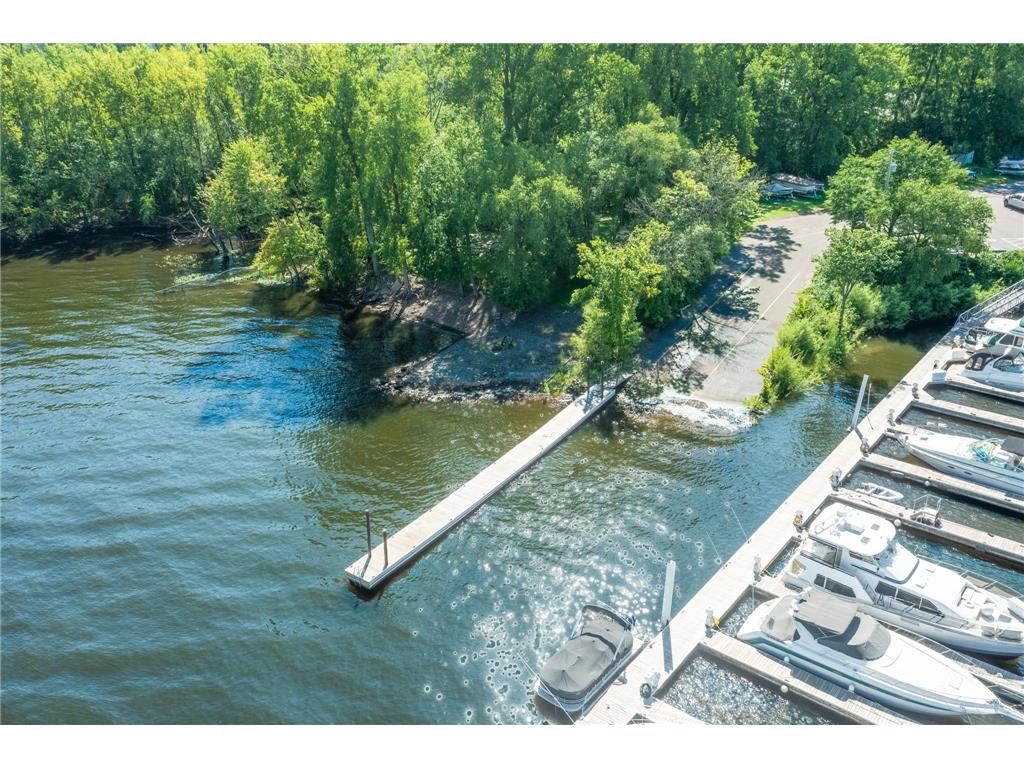 6351 Saint Croix Trail N #143 Oak Park Heights MN 55082 - St Croix River 7081504 image27