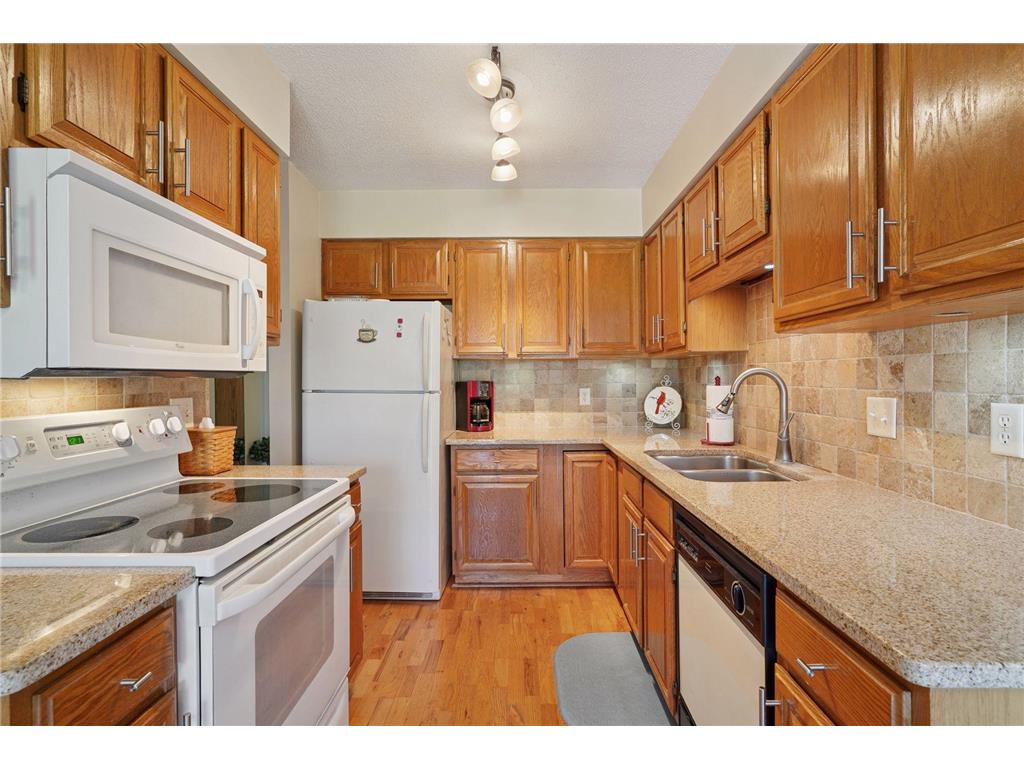 6351 Saint Croix Trail N #240 Oak Park Heights MN 55082 - St Croix River 6801148 image15