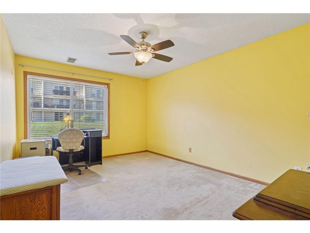 6351 Saint Croix Trail N #240 Oak Park Heights MN 55082 - St Croix River 6801148 image31