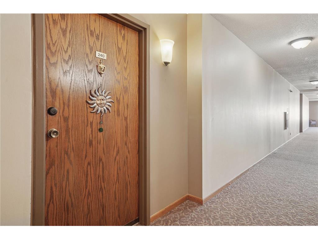 6351 Saint Croix Trail N #240 Oak Park Heights MN 55082 - St Croix River 6801148 image8