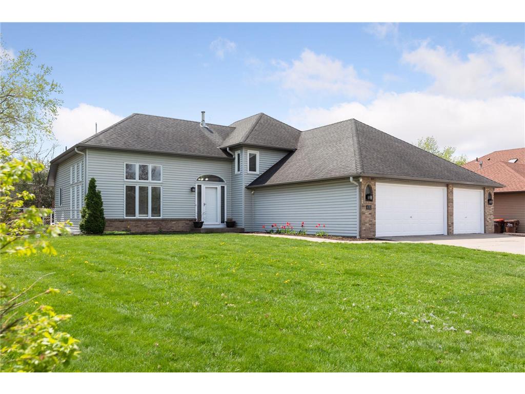 6353 11th Street N, Oakdale, MN, 55128 MLS 6352630 Edina Realty