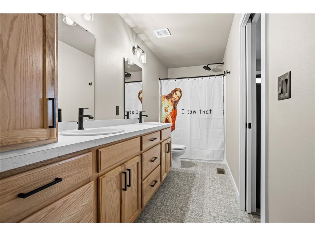 6353 83rd Avenue S Horace ND 58047 7073892 image9